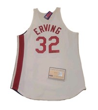 Julius Erving Cards and Memorabilia Guide 32