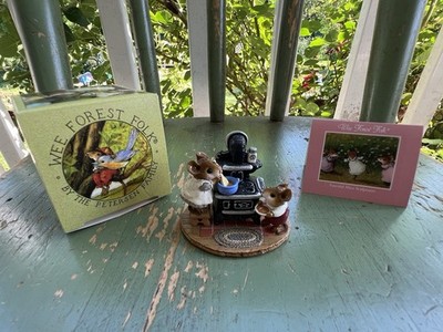  The Old Black Stove  M-185 Wee Forest Folk Mouse, New with bag and tag! 
