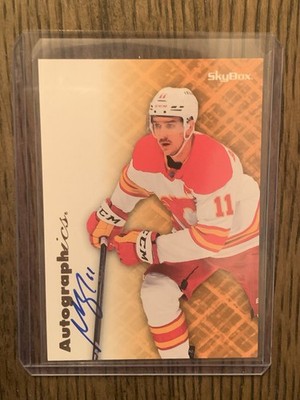 2023-24 Skybox Ex2000 - Autographics Mikael Backlund #AG-MB
