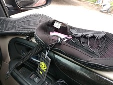 ATHLETIC WORKS Women s Size 11 Bungee Water Shoes Mesh Lace-Up Black
