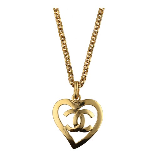 CHANEL Vintage CC Logo Heart Necklace 