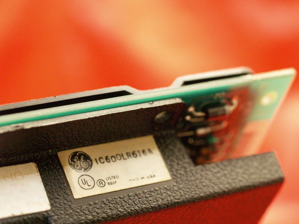 GE-FANUC General Electric IC600LR616A Series Six 8K Memory New - Image 3 of 3