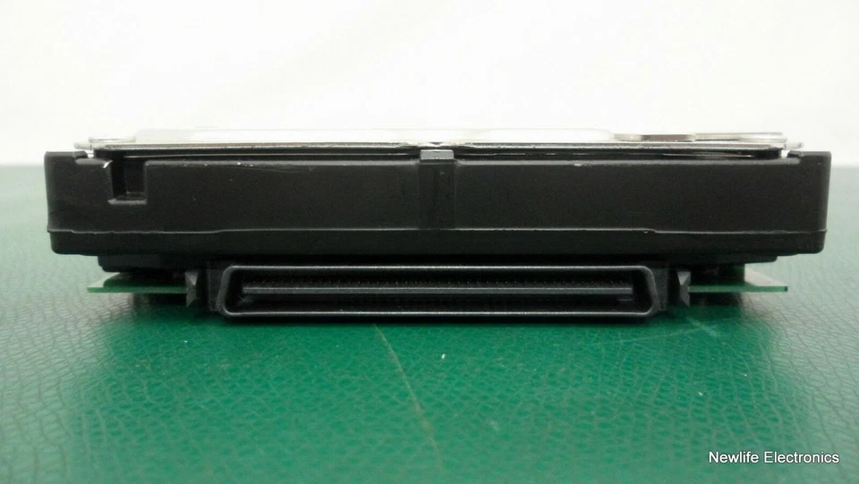 HP ECF24470 9GB 10,000 RPM 3.5 in. Ultra2 SCSI HDD - Image 4 of 4