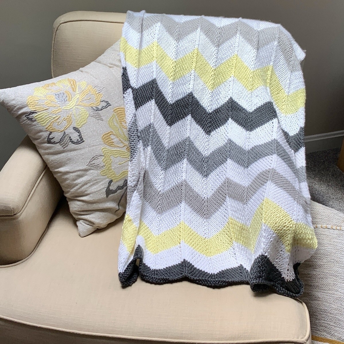 Chevron Crochet Afghan Blanket Throw Zig Zag Yellow Gray White