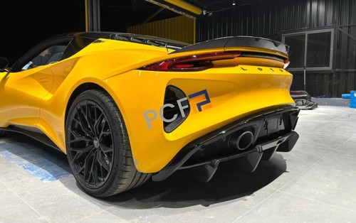 For Lotus Emira 2023-2025 Real Carbon Fiber Rear Boot Spoiler Wing Flap Blade - Foto 2 di 10