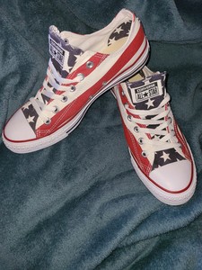 american flag converse low top