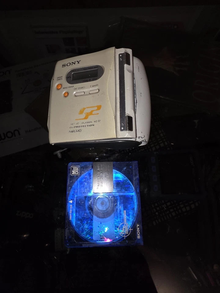 Sony MZ-S1 NetMD Walkman MiniDisc Player Type-R Water Resistant WORKING - Image 3 of 3