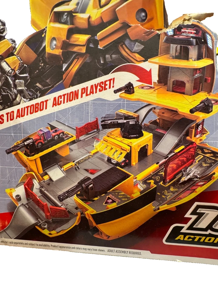 Transformers Bumblebee Micro Machines Medium Action Playset Autobots - Brand New - Image 2 of 4