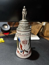 VINTAGE GERMAN REGIMENTAL 1/2L BEER STEIN WITH LITHOGRAPH BOTTOM - 1901
