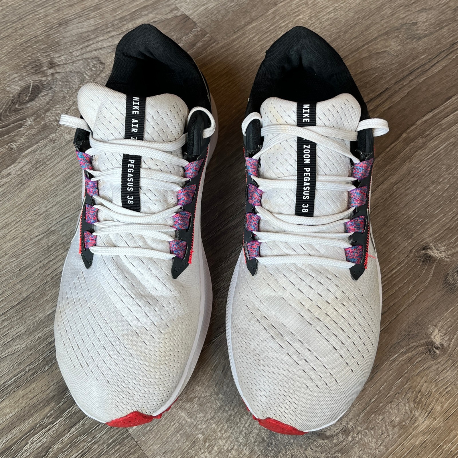 Nike Air Zoom Pegasus 38 Running Shoes White Black Womens 11 UK 8.5 EU 43 thumbnail 3