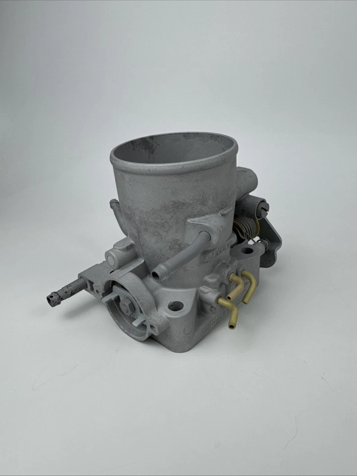 1984-1986 Toyota 4Runner/Celica/Toyota пикап 22R дроссельная заслонка тела 22210-35100 - Изображение 4 из 4