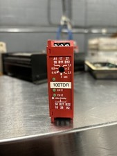 Allen Bradley 440R-S23173 CU4 Safety Relay Series A USED