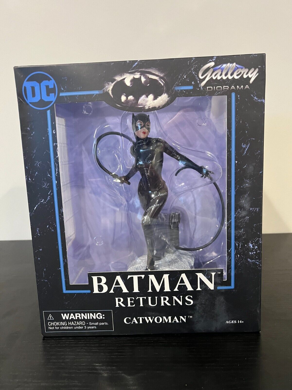 Diamond Select Toys DC Gallery Batman Returns Movie Catwoman PVC Statue - New