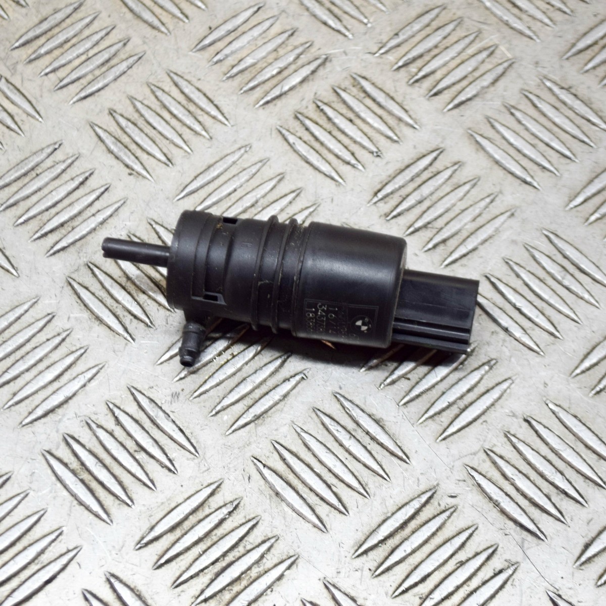 BMW X3 F25 Windscreen Washer Pump 183856-11 3437380 7302589
