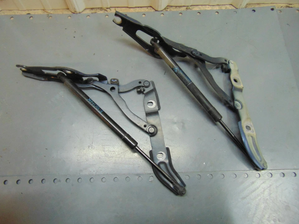 2011 BMW M3 БАГАЖНИК ШАРНИР КОМПЛЕКТ + СТОЙКИ ПОДДЕРЖИВАЕТ 328 335 СЕДАН E90 2007-2013 OEM - Изображение 4 из 4