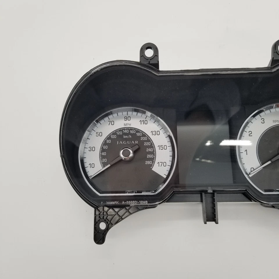 Спидометр приборная панель указатель 94 000 миль 2010-2012 Jaguar Xf 9X2310849CF - Изображение 2 из 4