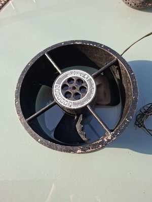 Comair Rotron Modell: CL2L2 115 VAC Caravel Fan D=25,5 cm Breite=9 cm