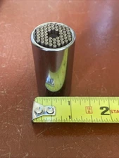 Gator Grip universal socket 3/8 drive by Endeavor 54 pin magnet 1/4”-3/4” USA