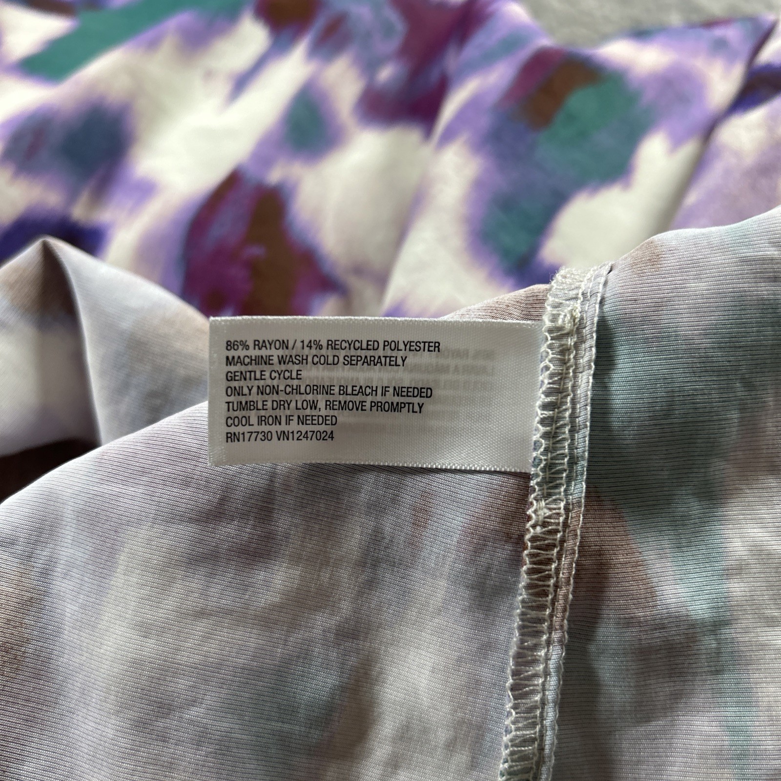 Universal Thread Women's Medium Purple Geometric … - image 6