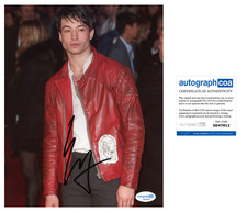 EZRA MILLER SIGNED CANDID 8X10 PHOTO W/PROOF # 2 ACOA AUTHENTICATED