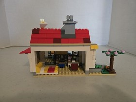 LEGO Creator Modular Family Villa 31069 3 in 1 Complete Set w/ Minifigures