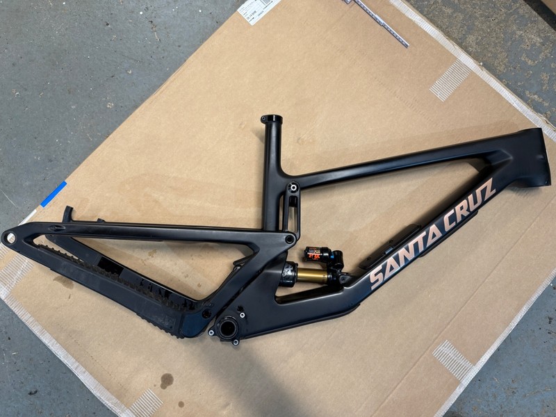 2025 Santa Cruz Megatower CC Frame - XL
