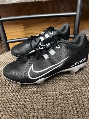 NWOB Womens Size 7 Nike Renew Hyperdiamond 4 Pro Metal Softball Cleats