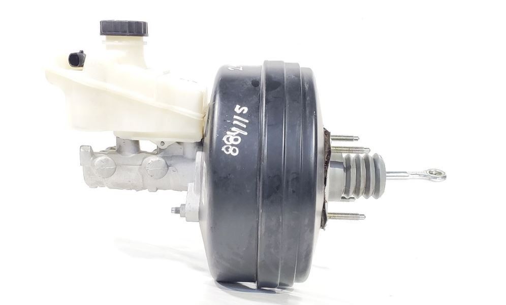 2017 Maserati Levante OEM Power Brake Booster With Master Cylinder 670036704