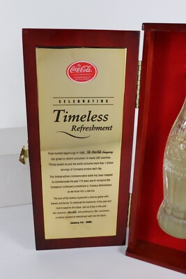 Coca-Cola Timeless Refreshment クリスタル製品 Millennium Coca-Cola Timeless Crystal Bottle in