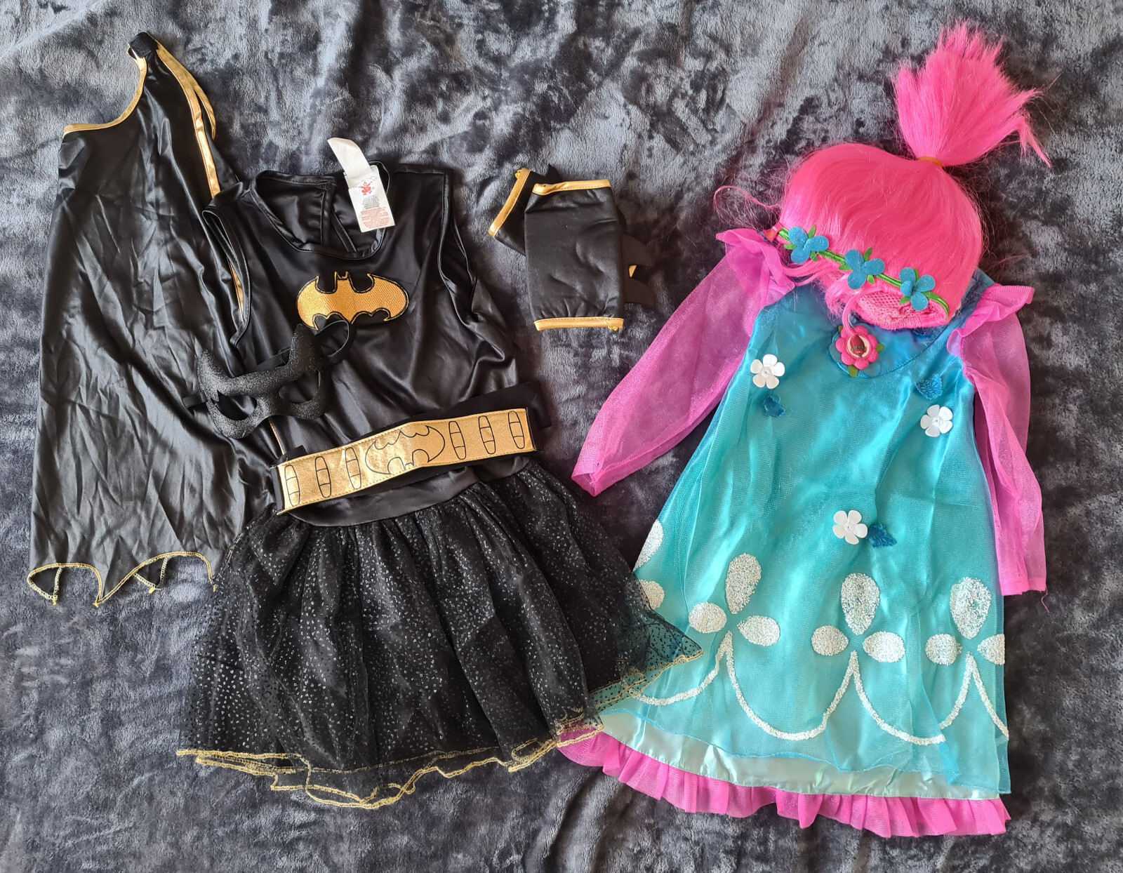 119 x Kids Girl Clothes Bundle  5 - 6 Years & Accessories image 5