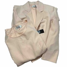 Le Suit Women's 2-Piece Suit Pink Blazer  Skirt Polyester Long Sleeve Size 18