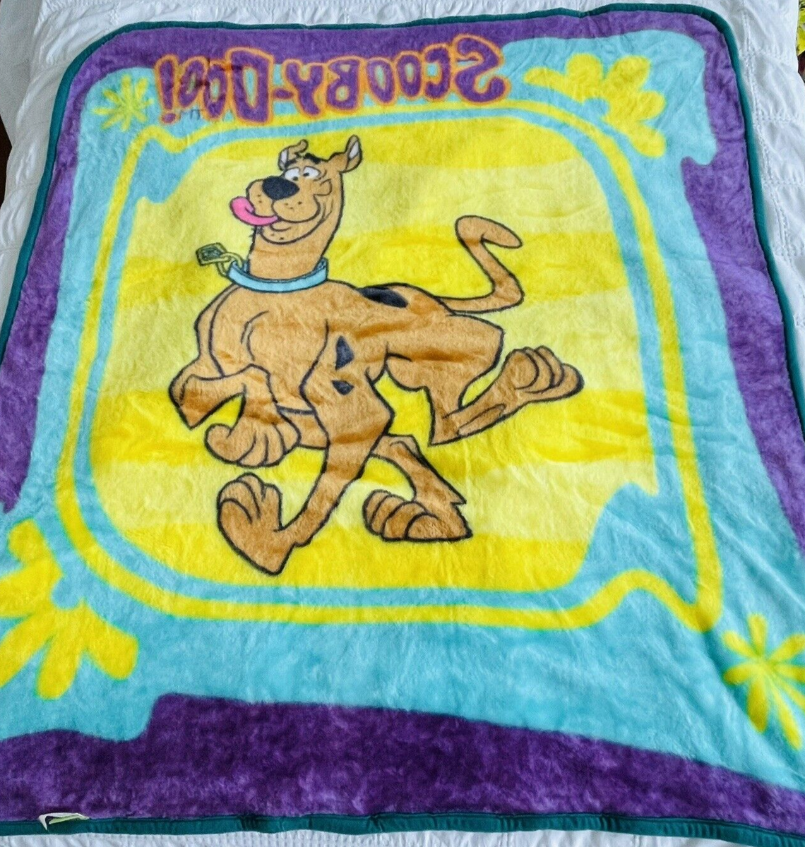 SCOOBY DOO Lux Throw Blanket Thick Plush Vtg 2000 The Cartoon