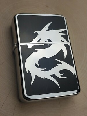 STAR PREMIUM LIGHTER w/ BLACK & HIGH POLISHED BRIGHT CHROME DRAGON Design #K014