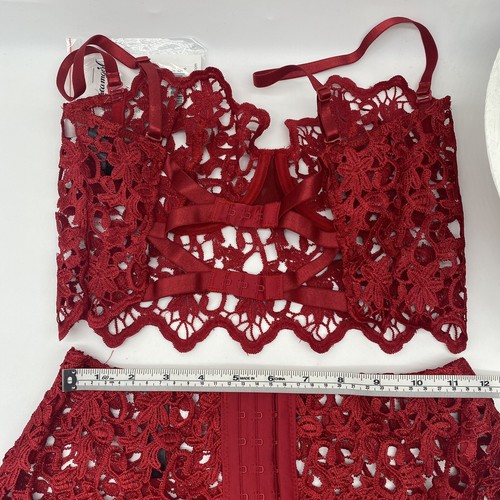 Dreamgirl Venezia set bustier e gonna in pizzo ricamati in rubino piccolo NUOVO - Foto 4 di 8