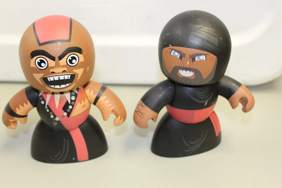 Indiana Jones Mighty Muggs Mola Ram Cairo Swordsman Lote Figura Vinilo Incompleta Foto 3 de 4