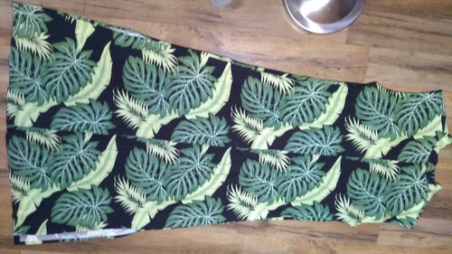 Vestido negro vintage marca Essence estampado hawaiano cuello en V con estampado verde rayón - Imagen 4 de 9