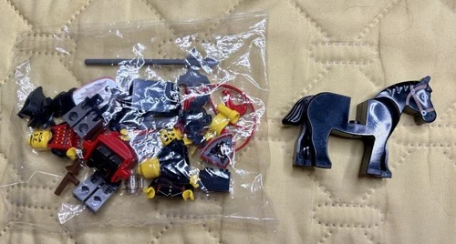 LEGO Castle Fright Knights: Fright Force 6031 100% Complete Sealed In Bag