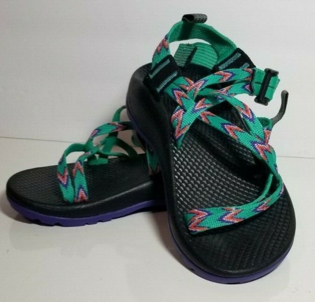 mint leaf chacos