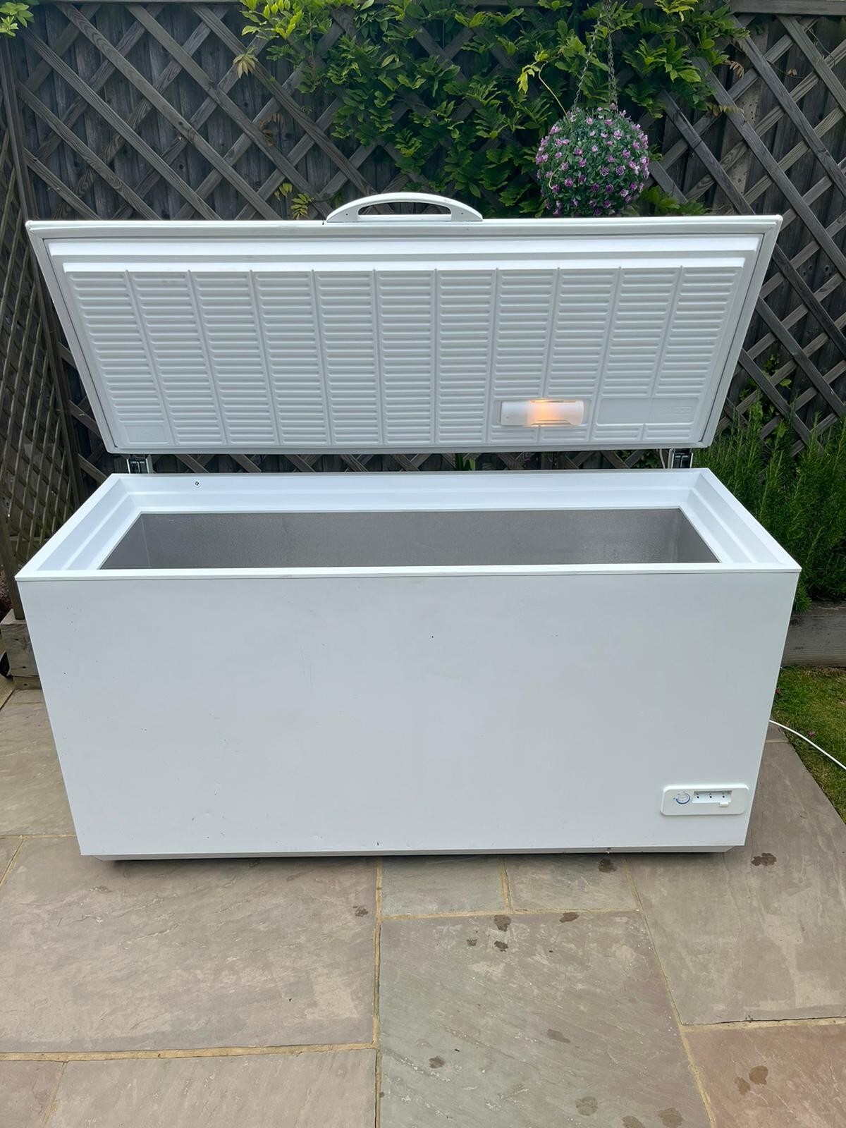 Large Zanussi Chest Freezer. Please Read Description. eBay