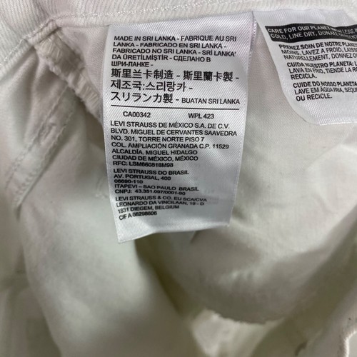 Levi's White Denim High Rise Raw hem Shorts Women's Size 30 - Picture 7 of 8