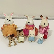 Calico Critters Figures Mixed Lot Of 7: Rabbits, Chipmunks, Bear, Cat