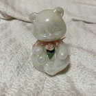 VINTAGE Fenton White Iridescent Art Glass Teddy Bear w/Porcelain Pink Rose USA