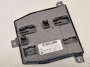 SAM vorne Steuergerät Ansteuerungsmodul Mercedes E-Klasse W213 A2139009219