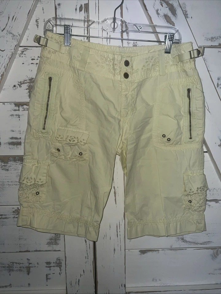 Da-Nang Yellow Womens S Cargo Shorts Vintage Rare Y2K Eyelet Buttercup Yellow M - Image 2 of 4