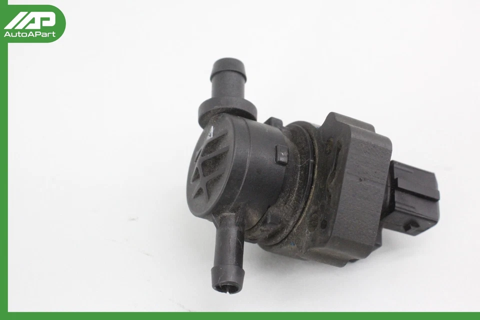 ✅ 00-06 Mercedes W220 S500 CL55 Fuel Vapor Canister Purge Valve Solenoid OEM - Image 2 of 4