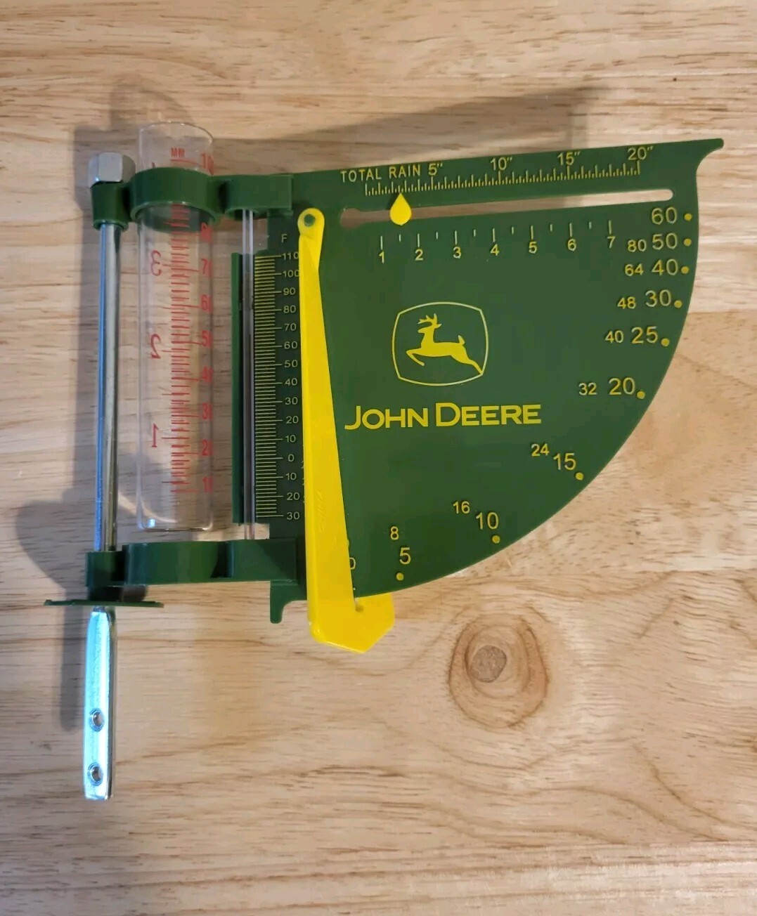 John Deere Weather Station Rain Gauge, Temperature, Wind Speed And