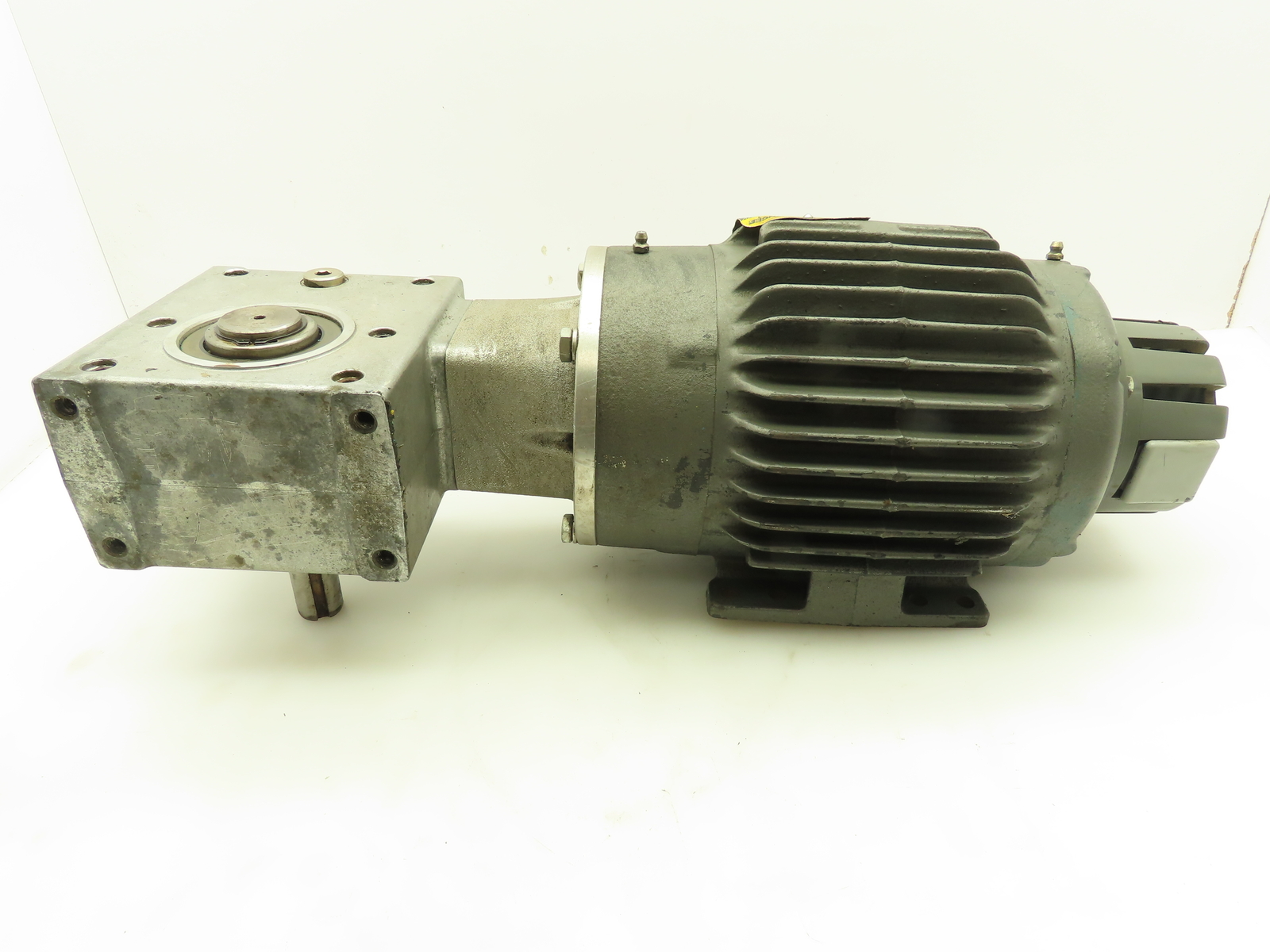 Cone Drive B051020.WAQVB Gear Reducer 20:1 Ratio 1"RH Sh. w/Inverter Drive Motor