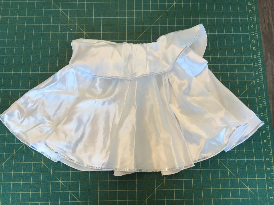 Disfraz Casero Payaso o Muñeco de Nieve/Mujer de Nieve Talla 2-6 años, Blanco con Lentejuelas Foto 2 de 3