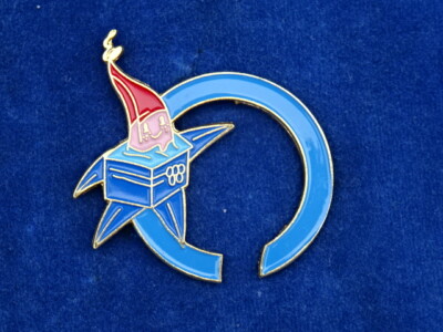 Jeux Olympiques - Série de 2 pin's , JO , Jeux Olympiques Albertville Jeux Olympiques - Série de 2 pin's , JO , Jeux Olympiques Albertville
