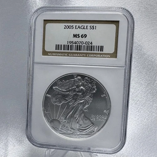 2005 American Silver Eagle $1 .999 Fine Silver NGC MS 69 [C6]